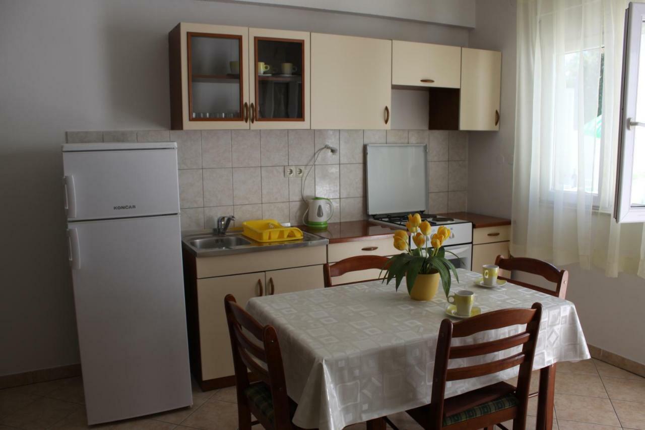 Adria Apartments Stobreč エクステリア 写真