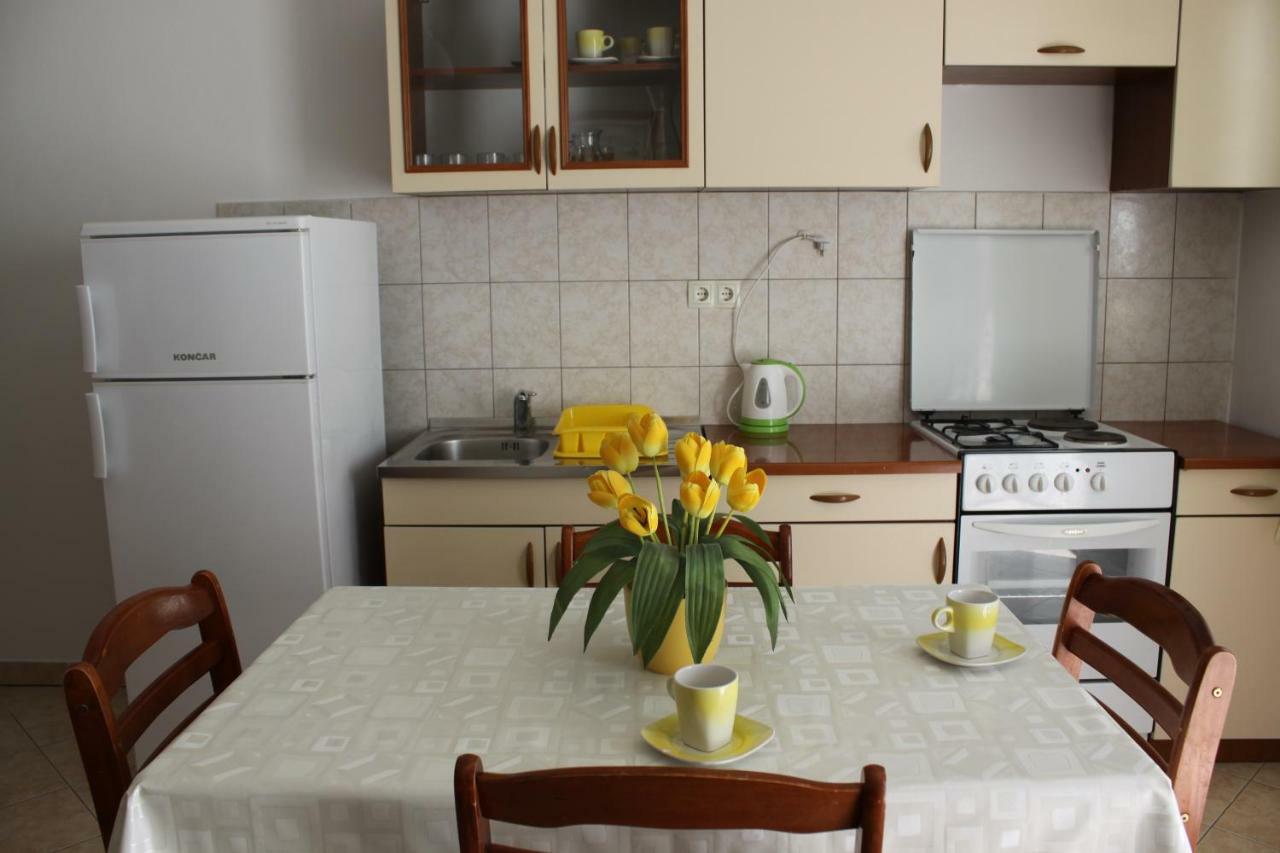 Adria Apartments Stobreč エクステリア 写真