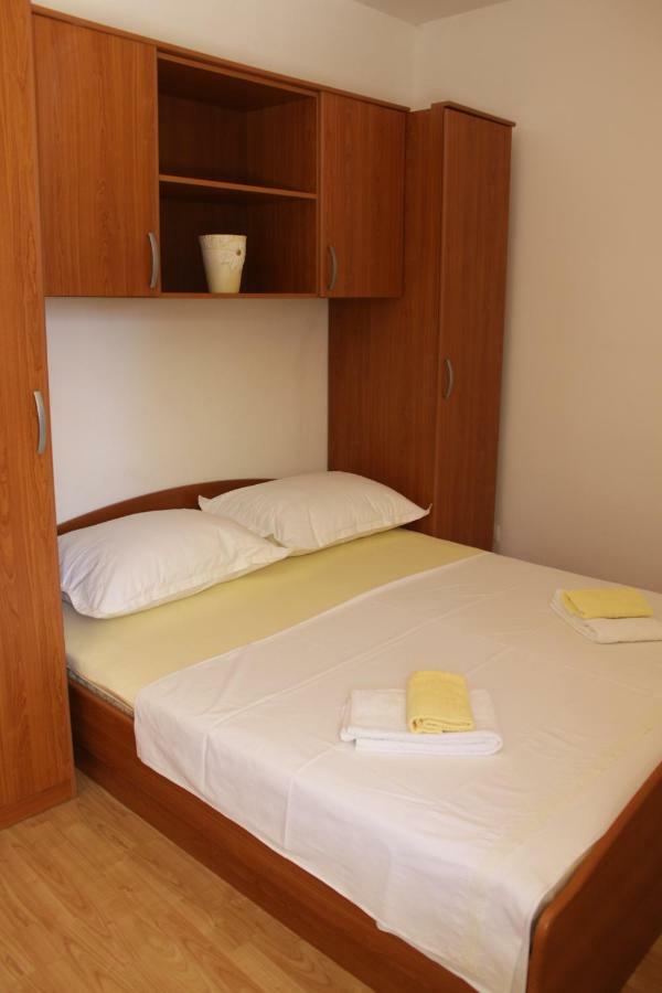 Adria Apartments Stobreč エクステリア 写真