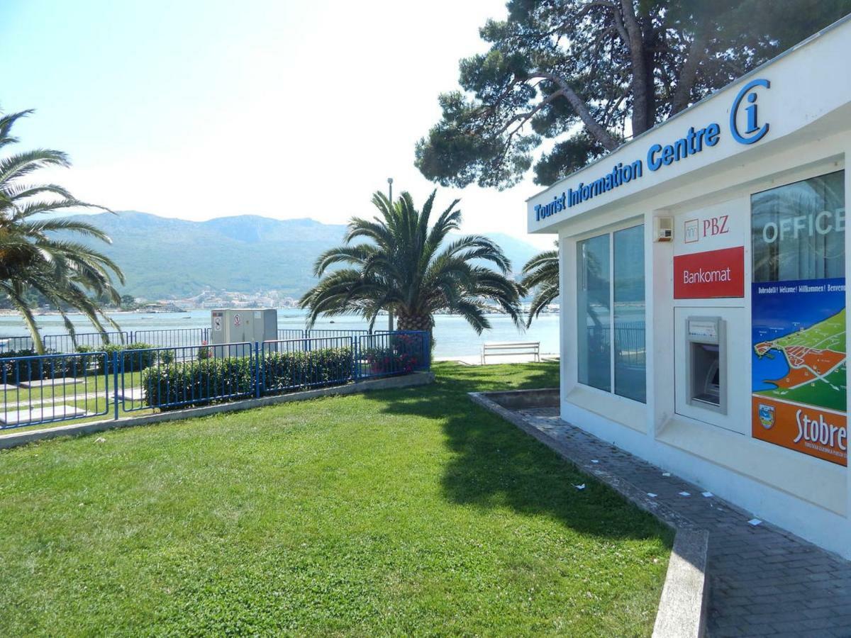 Adria Apartments Stobreč エクステリア 写真